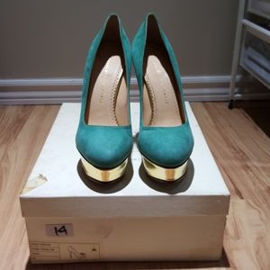 Charlotte Olympia Dolly Suede Turquoise pump